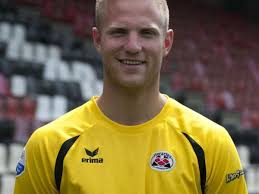 Dennis Telgenkamp onder lat bij Heracles in slotduel