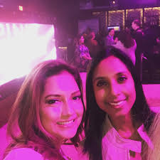 Joined @baruchshemtov last night at @maimonidesmedcenter annual Pink Runway  Show honoring the women and men who battled through breast cancer.  Wonderful touch evening with those warriors and friends -@drroshiniraj  @sid.rosenberg @mikeyballshb21 • • #