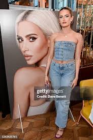 54 Photos & High Res Pictures