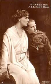 Aug 18, 2018 · regele ferdinand şi regina maria sunt cei care au dat tonul rezistenţei şi compasiunii. 370 Regele Ferdinand Si Regina Maria Ideas In 2021 Regalitate Romani Istorie