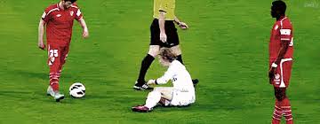 Modric made the best skill of the match. Luka Modric Gifs Wifflegif