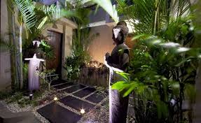 Pin By Alerom On Bali Style Home Garden Balinese Garden Bali Garden Garden Landscape Design