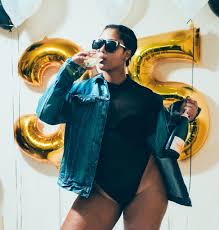 Birthday ideas for her birthday outfit for women 31st birthday birthday woman golden birthday flattering plus size dresses girls phone numbers birthday fun photoshoot creatively directed and styled by me for my birthday. Pin On Cake Smash Photo Shoot