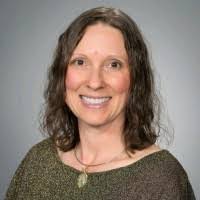 Kelly Oberg's Instagram, Twitter & Facebook