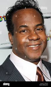 NEW YORK, NY- 5 APRILE: Marvin Gaye III arriva alla serata di famiglia  Motown al Motown The Musical, che si tiene al Lunt-Fontanne Theatre, il 5  aprile 2013, a New York City.