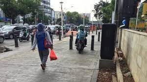 Lanjut nanti upload video terbaru nya no sensor. Heboh Video Sejoli Mesum Di Halte Bus Kramat Senen Polisi Turun Tangan Kumparan Com