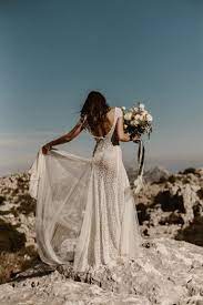 Pluto crop top & helena trousers. Bridal Editorial In Marbella Glamourose Hochzeitskleider Braut Kleid Hochzeit