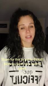 Kelsie Harrison (@kellzh95)