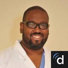 Ian Munro's Instagram, Twitter & Facebook