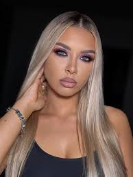 The power of purple glam 💜✨🪄🔮 #makeup #makeupartist #purplemakeup  #modeloftheday #makeupmodel #beauty #amazingbeauty