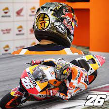 Our two motogp riders, marc márquez and dani pedrosa put their trust in shoei and arai respectively to get the job done. Facebook