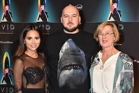 2pac hat es geschrieben eminem hat es vollendet. Premiere Vivid Im Palast Mit Barbara Eden Lady Kitty Spencer Philip