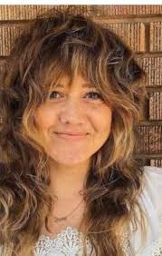 Disconnected layers or wolf cut hairdresser recommendations?