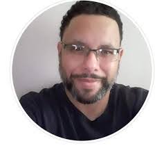 Denice Bailey's Instagram, Twitter & Facebook