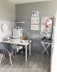 Nice Small Space Nail Technician Room Idea Home Nail Salon Decorating Ideas Salonideas Salonideasdesign Home Beauty Salon Nail Salon Decor Home Nail Salon