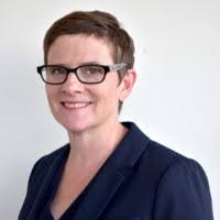 Lindsey Graf's Instagram, Twitter & Facebook