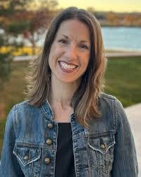 Constance Quick's Instagram, Twitter & Facebook