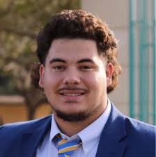 I am super excited to announce that during the summer I will be  participating in United Talent Agency's Externship program.