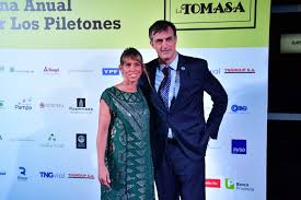 Ahora estoy en paz, aseguró el exministro de educación en una entrevista con. Tras El Anuncio Del Acuerdo Con El Fmi Mauricio Macri Fue A La Cena De La Fundacion De Margarita Barrientos