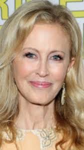 Jennifer Stockman's Instagram, Twitter & Facebook