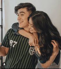 Bailey May And Ylona Garcia Bailona Di 2020 Pasangan Remaja Aktor Aktris