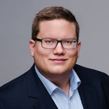 Amadeus Schwed, Fabian Ruppenstein, Christian Lotz, Florian Walcher, Kamil-Patrick  Zylka, Benjamin Klinger, Sarah Schairer, Annika Pendzialek, Markus Tichai  Schaut mal, diese 7 Dinge machen wohl…