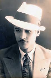 Escritores Salvadoreños