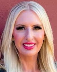 Ericka Dennis's Instagram, Twitter & Facebook