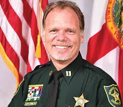 Governor dedicates Habitat in Pompano