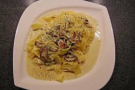 Tagliatelle Mit Steinpilz Sahnesosse Von Heiku36 Chefkoch Steinpilze Rezept Steinpilze Tagliatelle