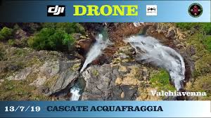 Nasce al confine con la svizzera, dalle pendici della cima di lago, sullo spartiacque tra tributari del mare del nord, del mediterraneo e del mar nero. Cascate Acquafraggia Youtube