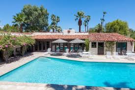 Vacation At These Celebrity Homes Celebrity Houses Renting A House Palm Springs