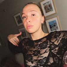 just wanted to share some extra love today <3 your past doesn't define who  you are and remember that everyone is trying their best, so be kind to  yourself and others. Lastly …