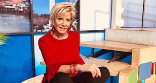 La integrante del matinal bienvenidos, quien no suele no hacer caso a los comentarios negativos, fue celebrada por las réplicas que les dio a ambas mujeres. El Show Debe Continuar Raquel Argandona Reacciona En Redes Tras Su Salida De Canal 13 Tv Y Espectaculo Biobiochile