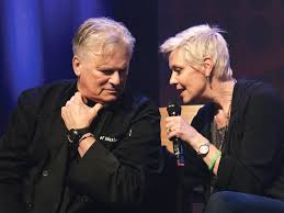 See full list on imdb.com Richard Dean Anderson And Amanda Tapping Talk Possible Stargate Reunion Gateworld