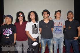 Smarturl.it/subscribemusikslank lirik lagu virus aku. Abdee Ivan Ridho Kenang Awal Mula Bergabung Dengan Slank Tabloidbintang Com