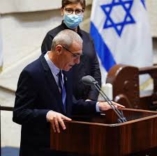 מולא פעל זמן רב בנושא והגיש בכתב פניות בנושא יור המרכז יור התנועה היועץ המשפטי ולחברי ועדת החוקה. ×¤×˜×™×Ÿ ×ž×•×œ× Fateen Mulla Photos Facebook