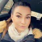 Alyssa Duval's Instagram, Twitter & Facebook