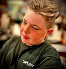 K Y L E • L I N E H A N (@idlemisfit) • Instagram photos and videos