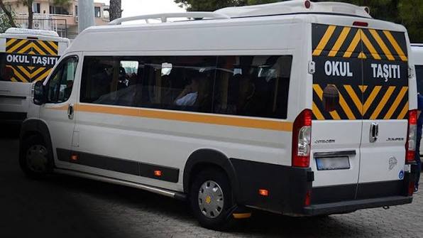 Düzce Okul Servis Ücretleri 2026-2027! Yakın ve Uzak Mesafe Okul Servis Ücretleri 1 KM'den 25 KM'ye Güncel Fiyat Listesi