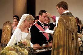 Alles aus der welt der stars und prominenten Mette Marit Und Haakon Von Norwegen Feiern Ihren Hochzeitstag Brigitte De