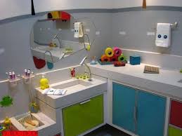 Banheiro Infantil 50 Inspiracoes De Decoracao Voltada Para Os Pequenos Banheiro Infantil Banheiro Banheiro Para Criancas