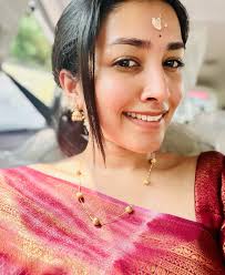 Amrutha Gowda's Instagram, Twitter & Facebook