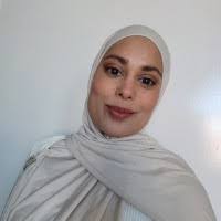 10+ "Stephanie Polak" profiles