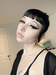 Willow Ryan (willowluv056)