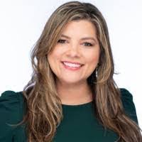 Deborah Sandlin's Instagram, Twitter & Facebook