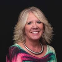 Tammy Kramer's Instagram, Twitter & Facebook