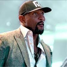 Ray Taranto's Instagram, Twitter & Facebook