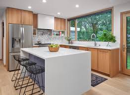 Hampton bay hampton assembled 30x36x12 in. 75 Beautiful Kitchen With Medium Tone Wood Cabinets Pictures Ideas June 2021 Houzz