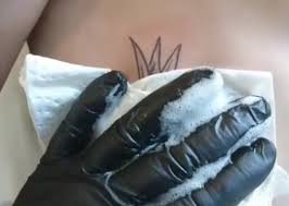 Here is another time lapse video of me tattooing a dotwork design ! Tattoo Video More More